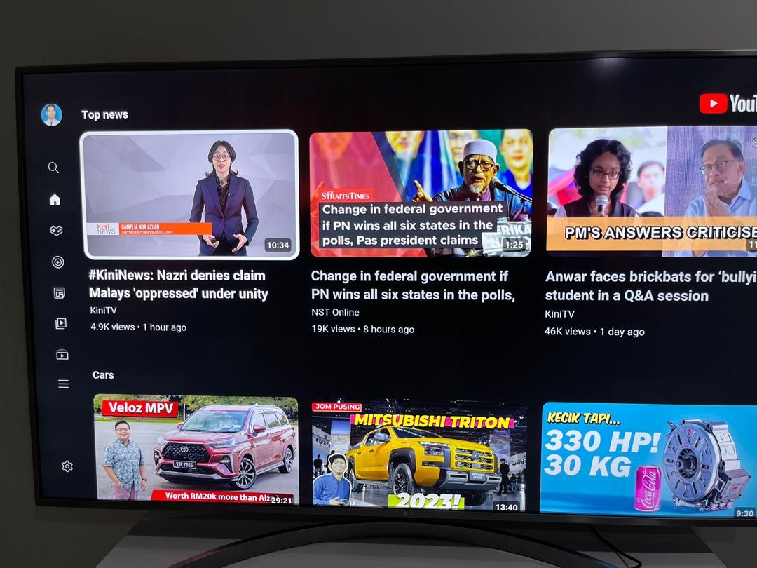 LG Smart 70 Inch TV With Original LG Magic Remote., TV & Home