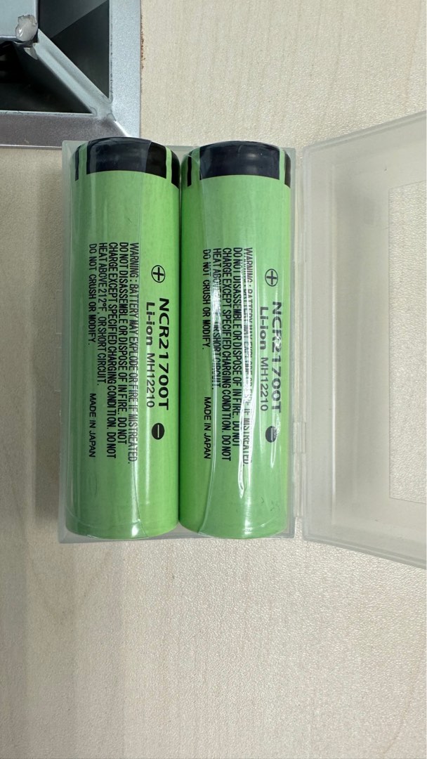 Li-ion MH12210, 攝影器材, 攝影配件, 電池及充電器 - Carousell