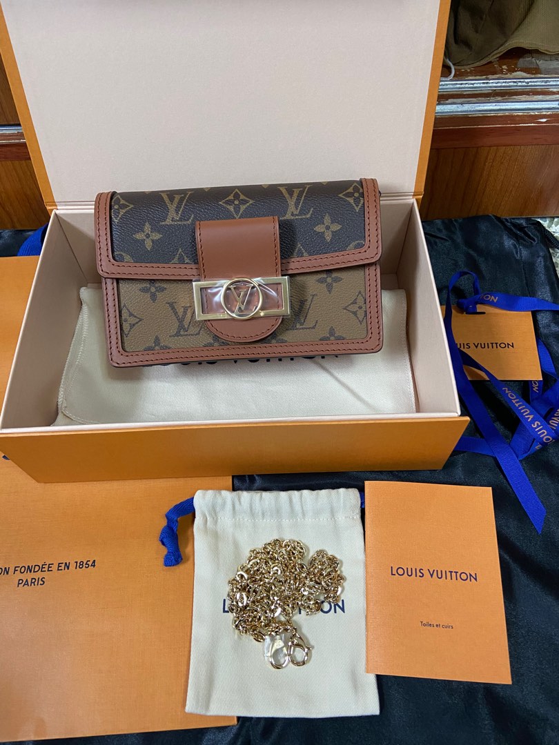 LV DAUPHINE MM MONOGRAM CROSSBODY BAG, Luxury, Bags & Wallets on Carousell