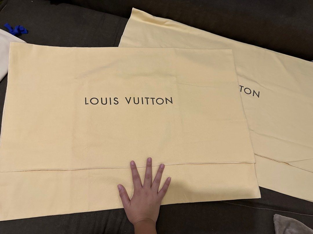 Louis vuitton keepall 2025 55 dust bag