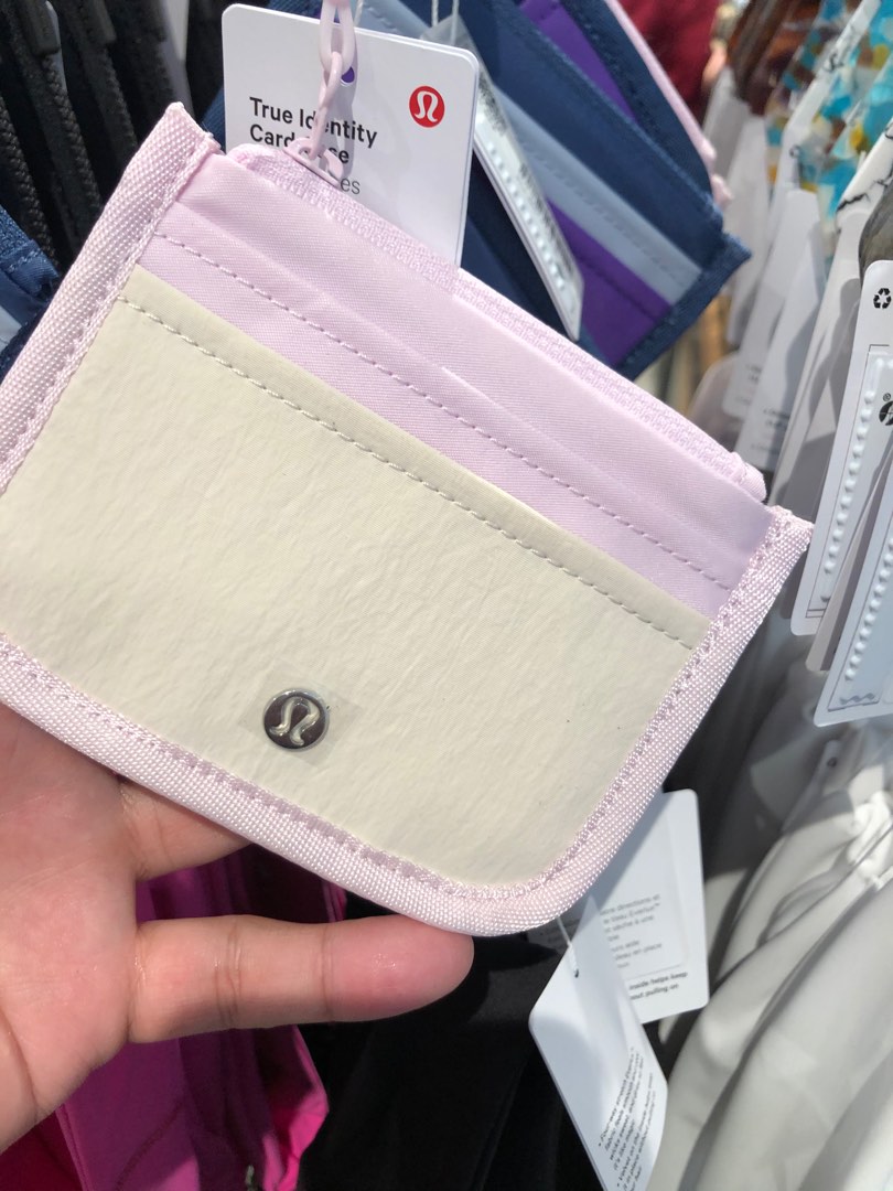 Lululemon wallet cardholder on Carousell