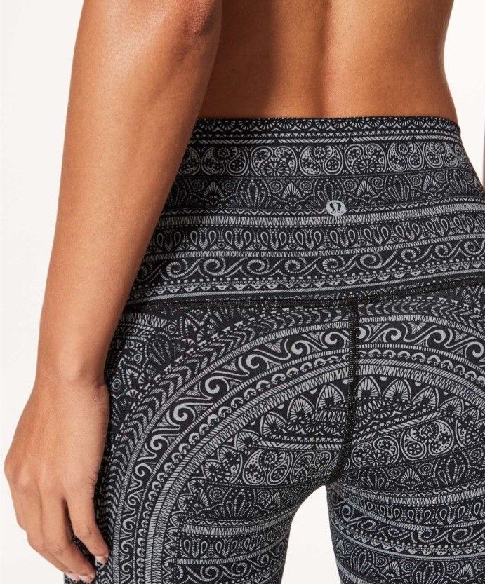 Lululemon entwined wunder under sales