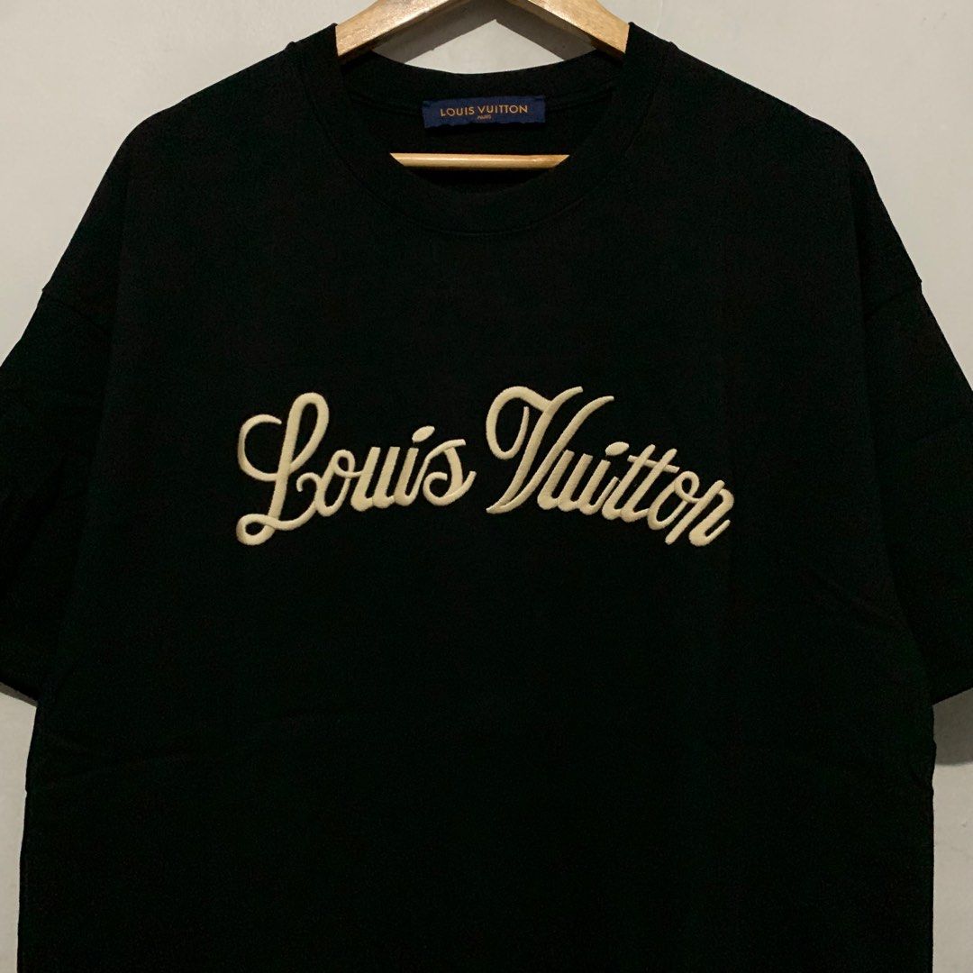 Louis Vuitton Embroidered Script tee, Men's Fashion, Tops & Sets, Tshirts &  Polo Shirts on Carousell