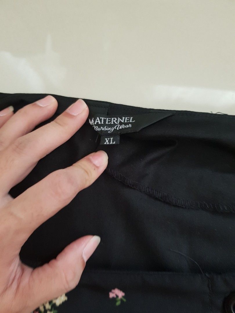 Maternel nursing on sale wear