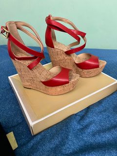 Red michael new arrivals kors wedges