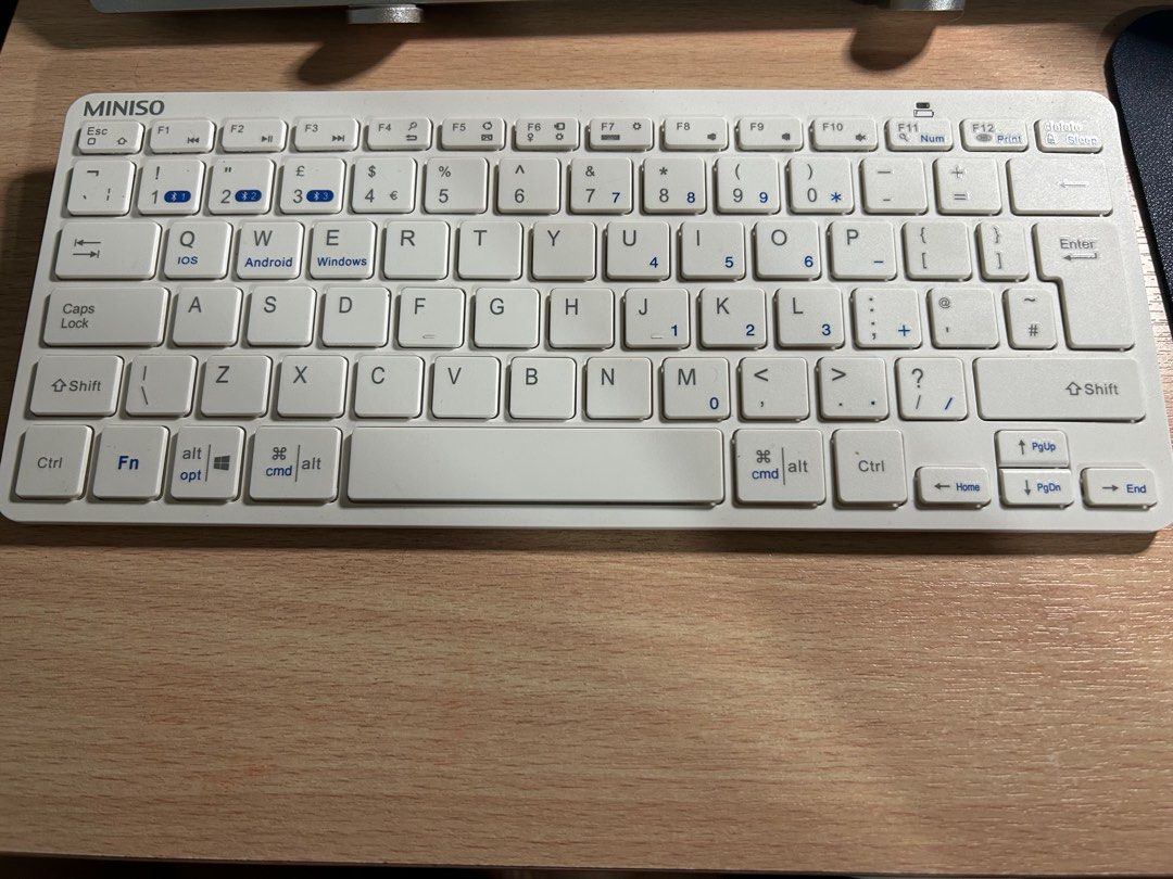 miniso-wireless-keyboard-computers-tech-parts-accessories