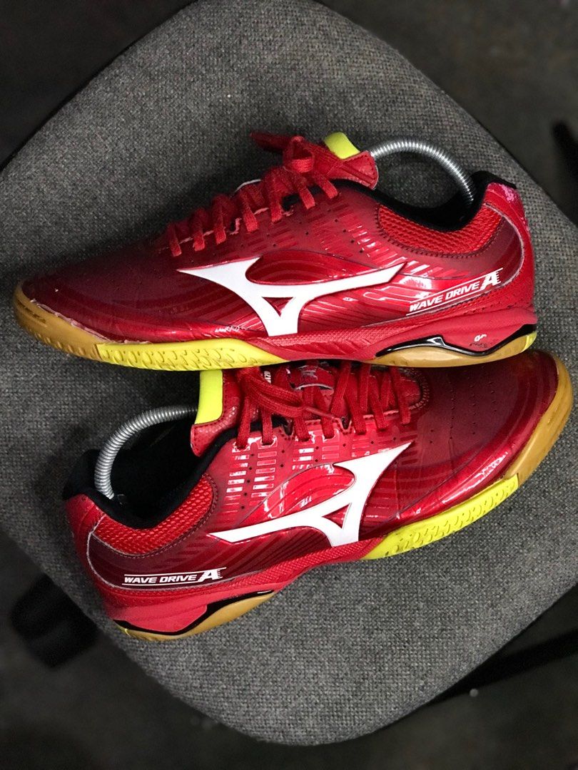 Mizuno wave shop drive 4 red