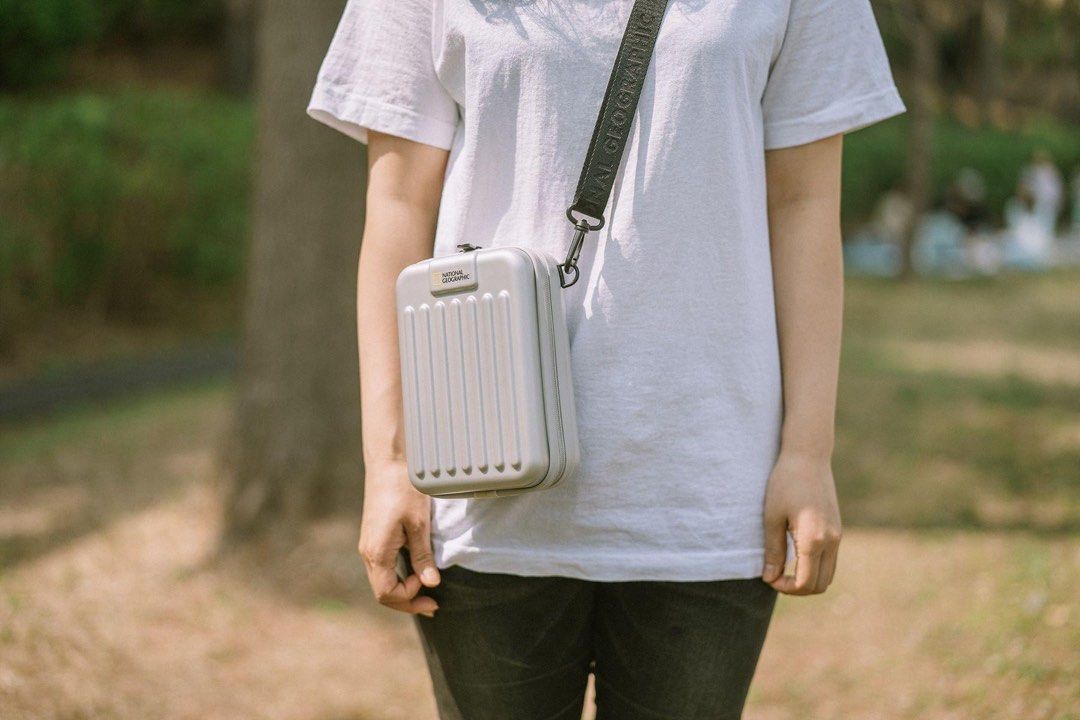 National Geographic mini luggage