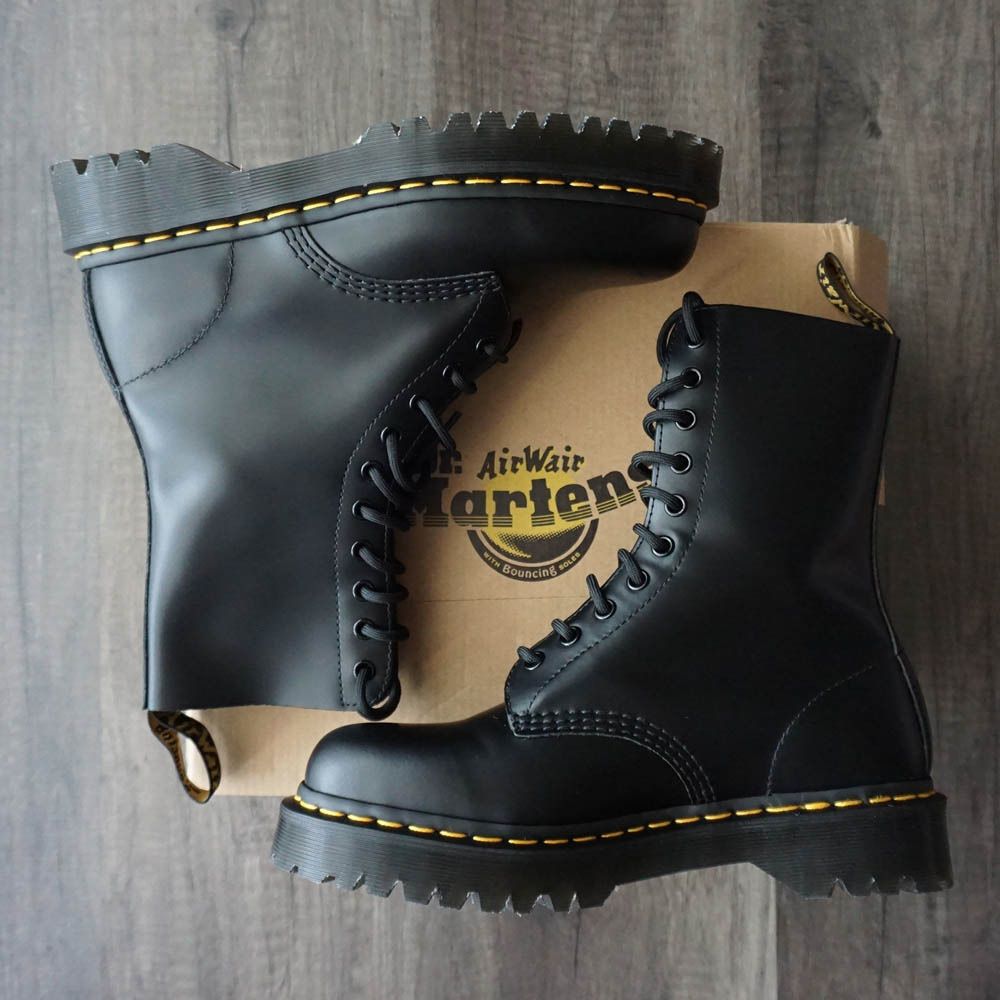 New Dr. Martens 1490 BEX UK7 Men s Fashion Footwear Boots on