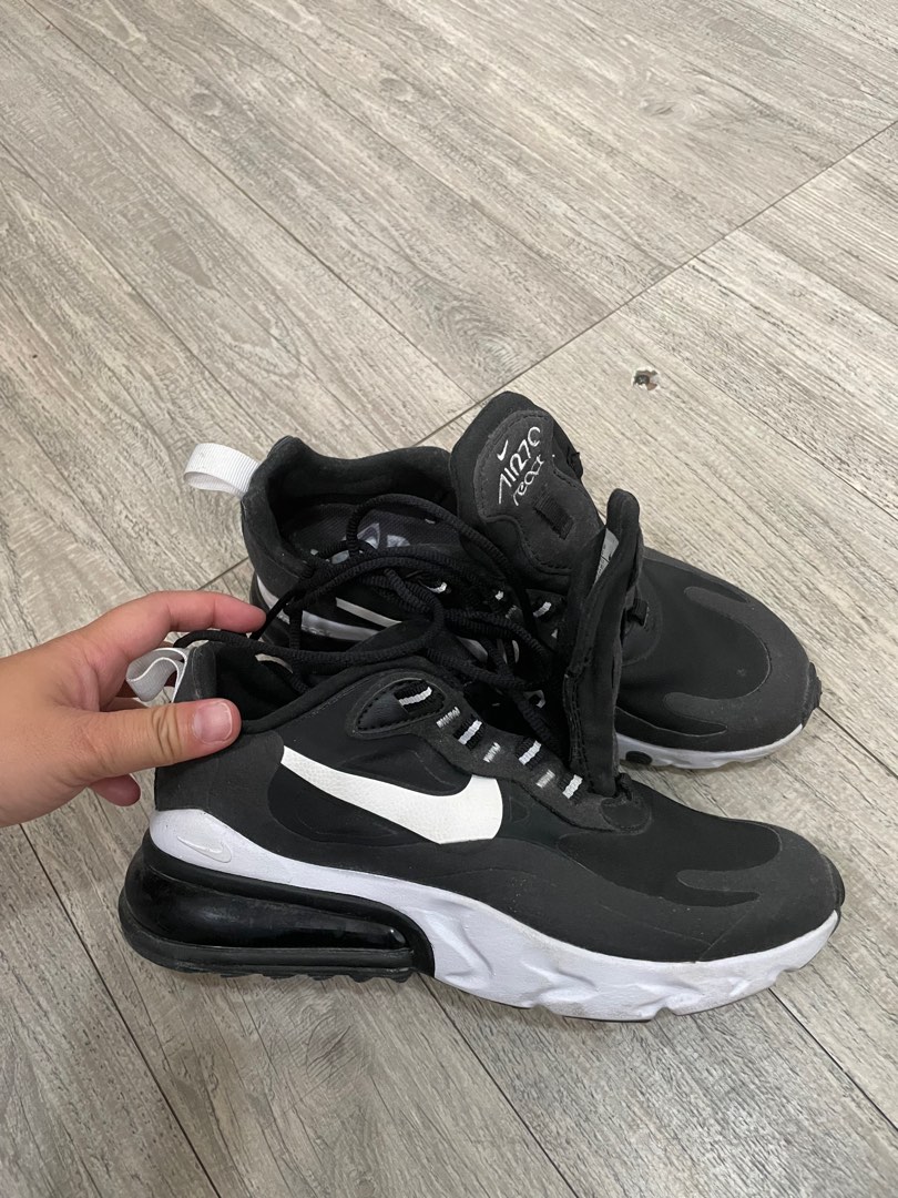 nike airmax 270 react se