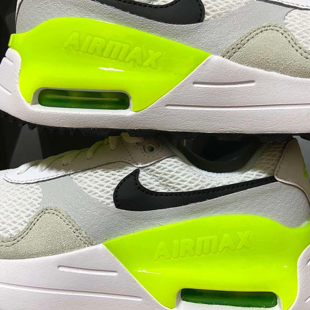 womens airmax up