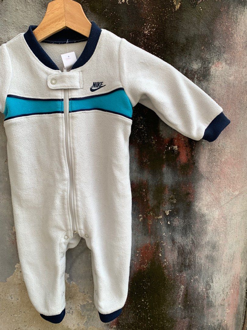Newborn baby boy clothes nike discount