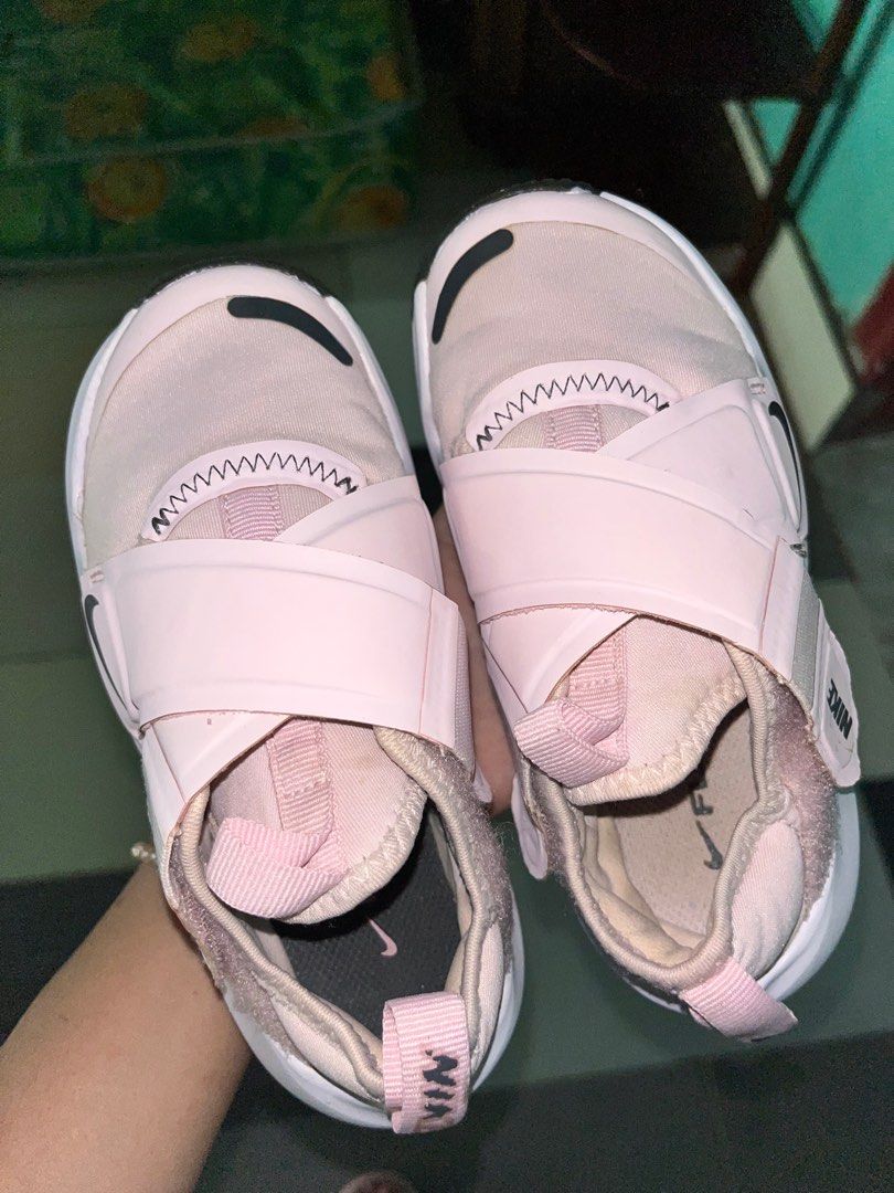 Nike sales cmtr 218