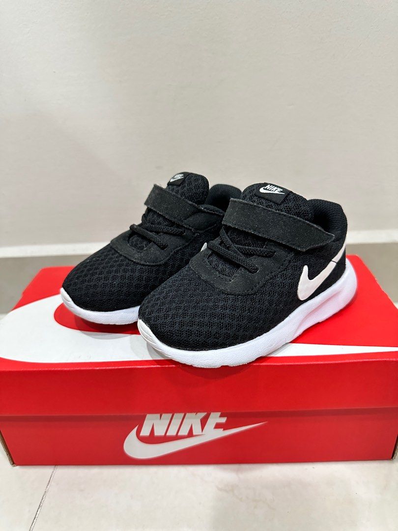 baby nike tanjun