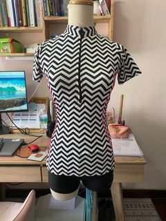 Ogival rashguard