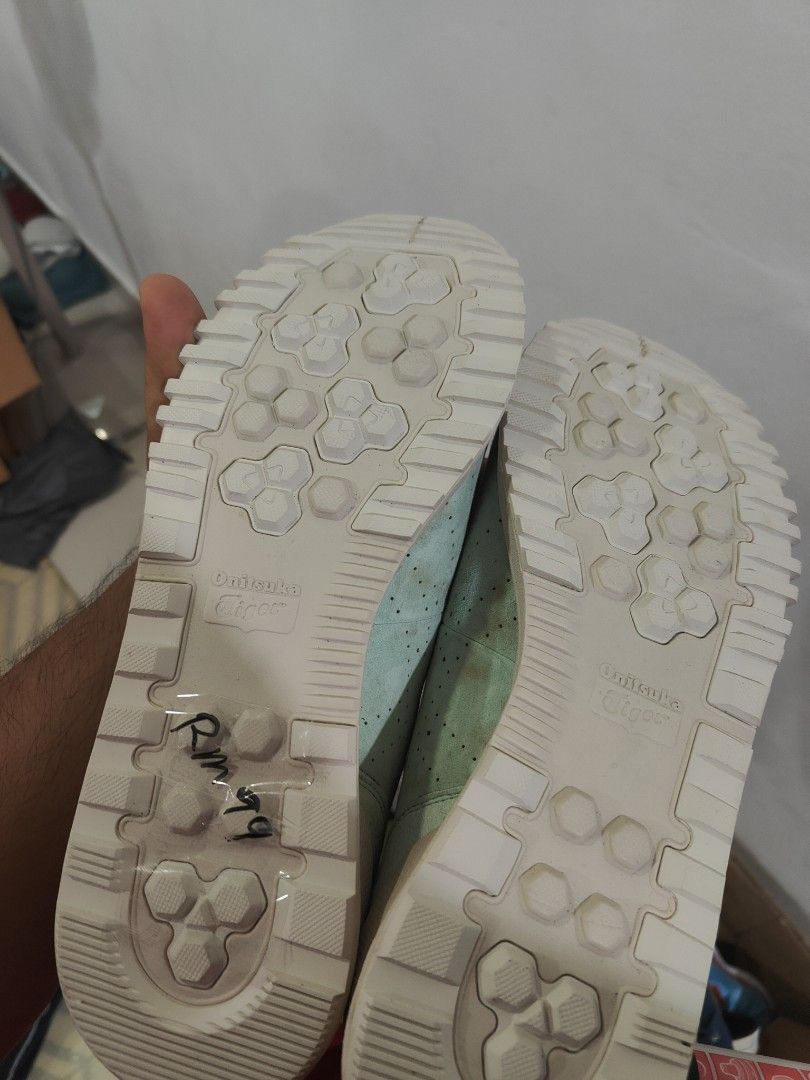 onitsuka tiger samsara