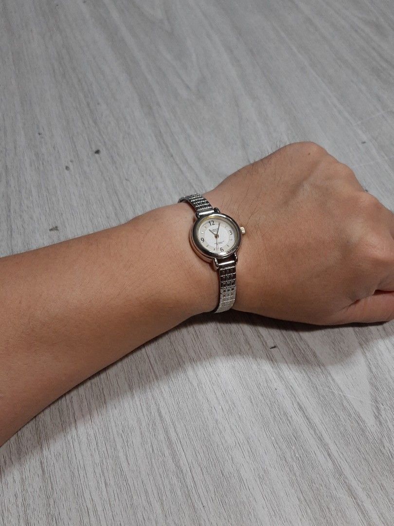 Carriage indiglo ladies watch shop