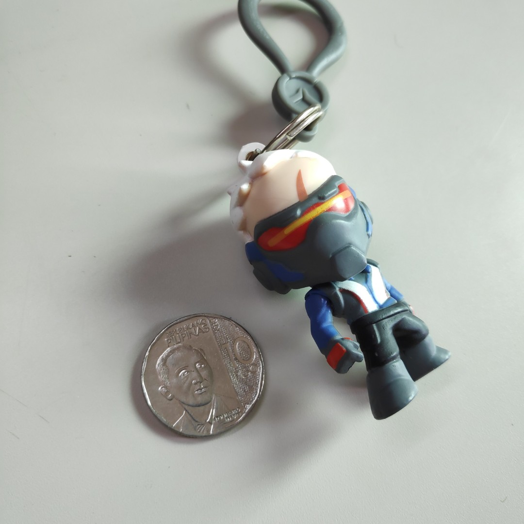 Overwatch Soldier 76 Backpack Hanger, Hobbies & Toys, Toys & Games on  Carousell