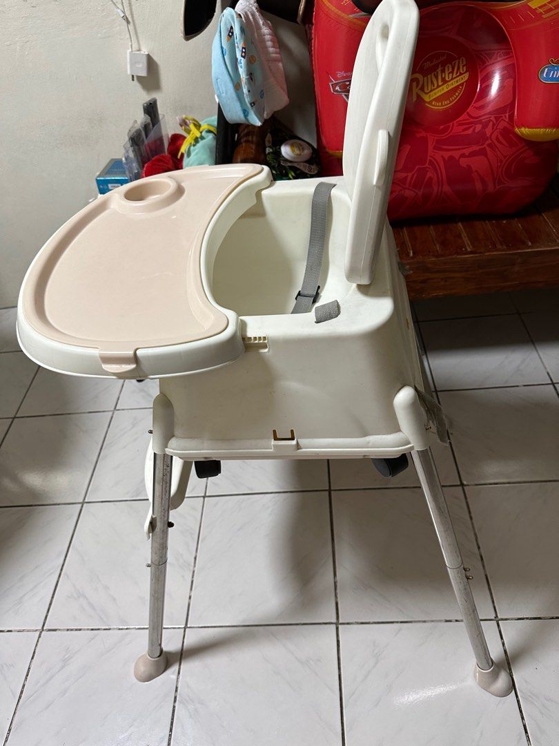 Pre Loved Baby High Chair on Carousell