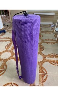 Preloved Yoga Mat with net carrying bag