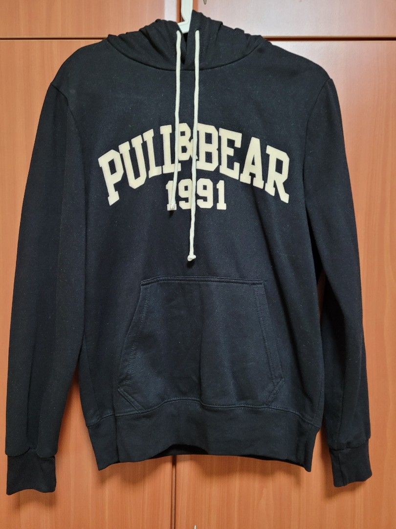 Pull and 2024 bear black jumper