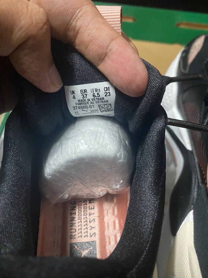 Puma Ladies Women s Fashion Footwear Sneakers on Carousell