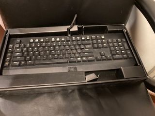 （分類：）位於 。 由 buybyesomething 提交（商品編號 1247675822，圖片 1）。簡介： 。