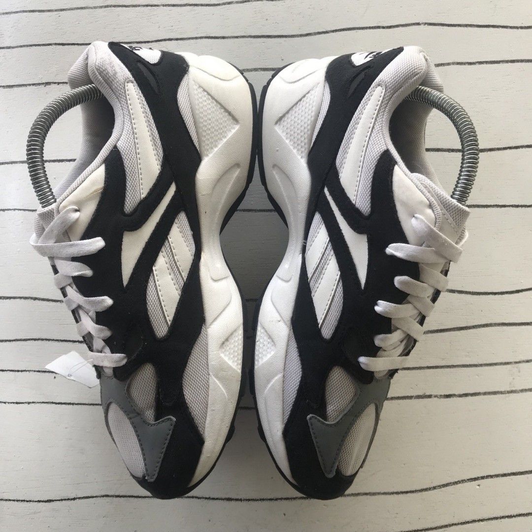 Reebok aztrek multicolor on sale
