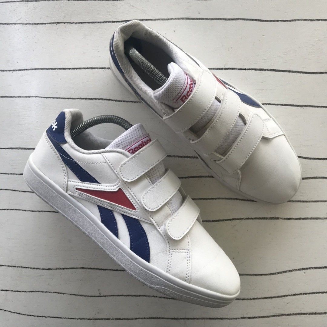 Reebok mens store velcro walking shoes