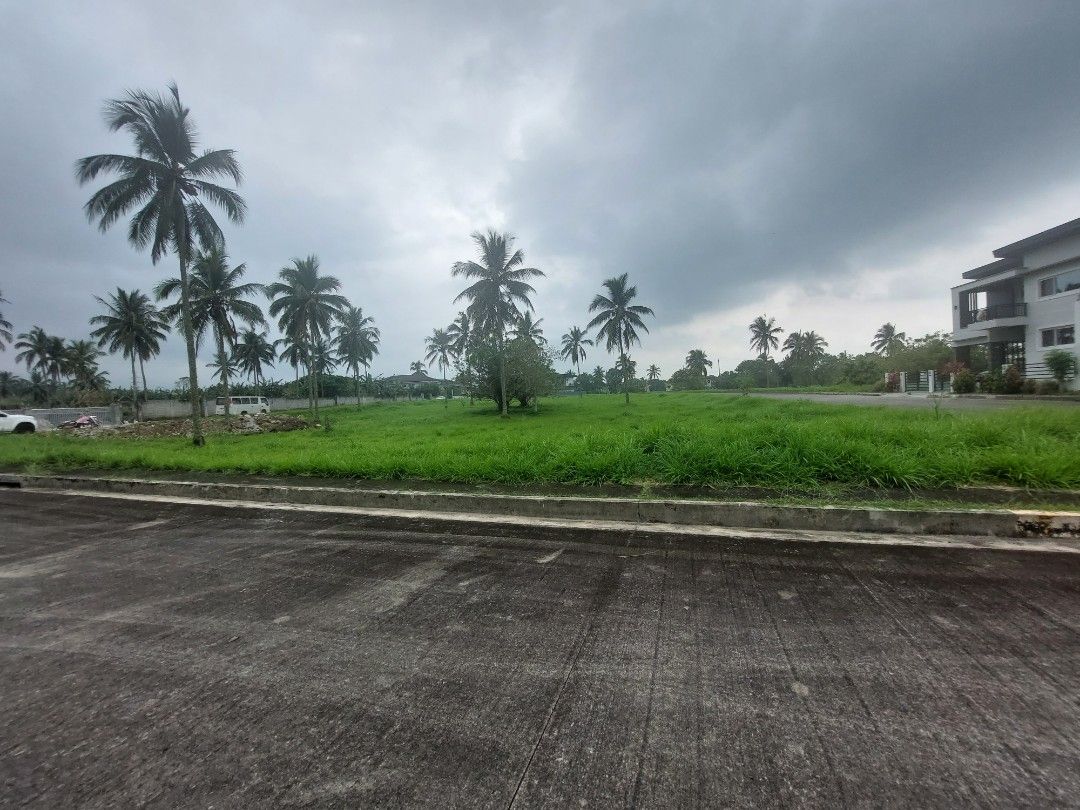 Riviera residential lot for sale on Carousell