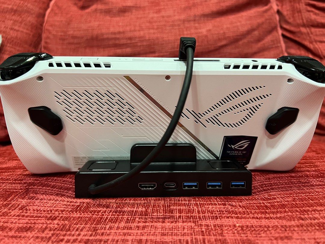 ROG Ally Dock Station: Your Gaming Arsenal's MVP