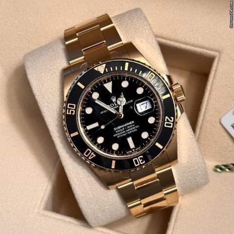 Rolex 2020 Submariner Solid 18k Yellow Gold 41mm (Category: Luxury Watches) located in Pasig City. Submitted by Watchaholics (Listing ID 1247522471, Image 3). Description: Rolex 2020 Submariner Solid 18k Yellow Gold 41mm -Ref 126618 -Year model 2020 -9.5/10 condition -Local AD -Complete full set For 1.970M You may DM or contact @ 09615077138 Thanks admin😉.