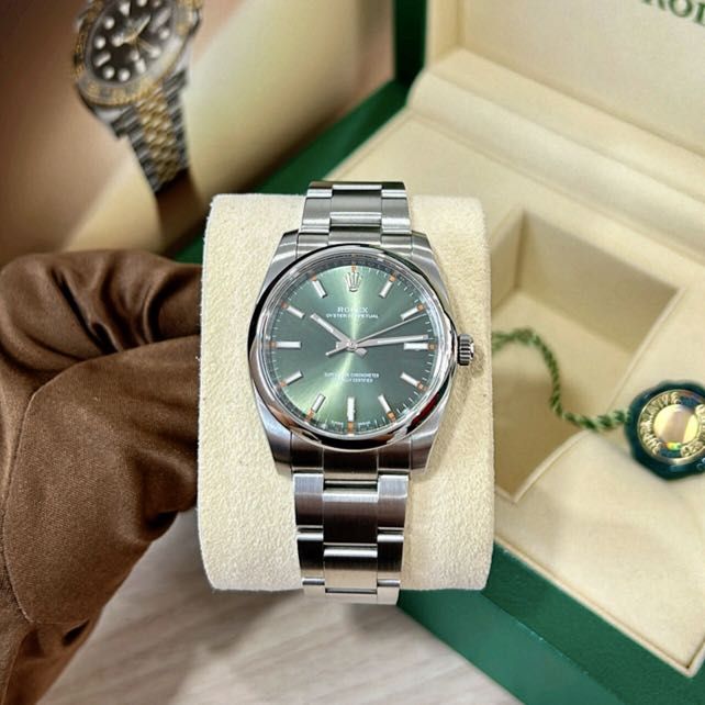 114200 green discount
