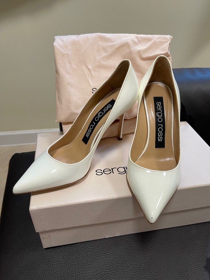 Sergio Rossi Godiva 90mm White heels, 名牌, 鞋及波鞋- Carousell