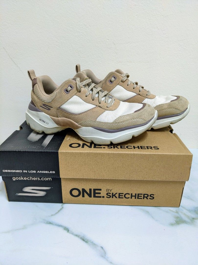 One by clearance skechers vibe ultra