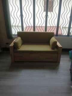 Solidwood sofa bed