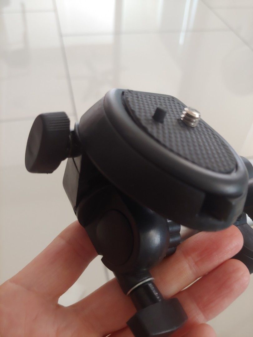 Sony cyber shot tripod, Photography, Photography Accessories, Tripods