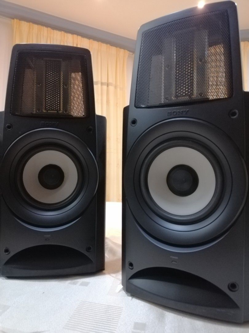 Sony electrostatic speakers top