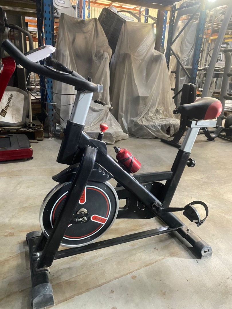 Spinning Bike Home Gym Clearance, Sports Equipment, Exercise & Fitness
