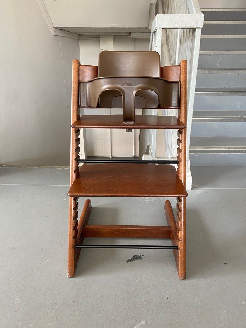 Stokke high chair walnut outlet
