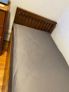 (Category: ) located in . Submitted by quiksilver156 (Listing ID 1247647373, Image 1). Description: .