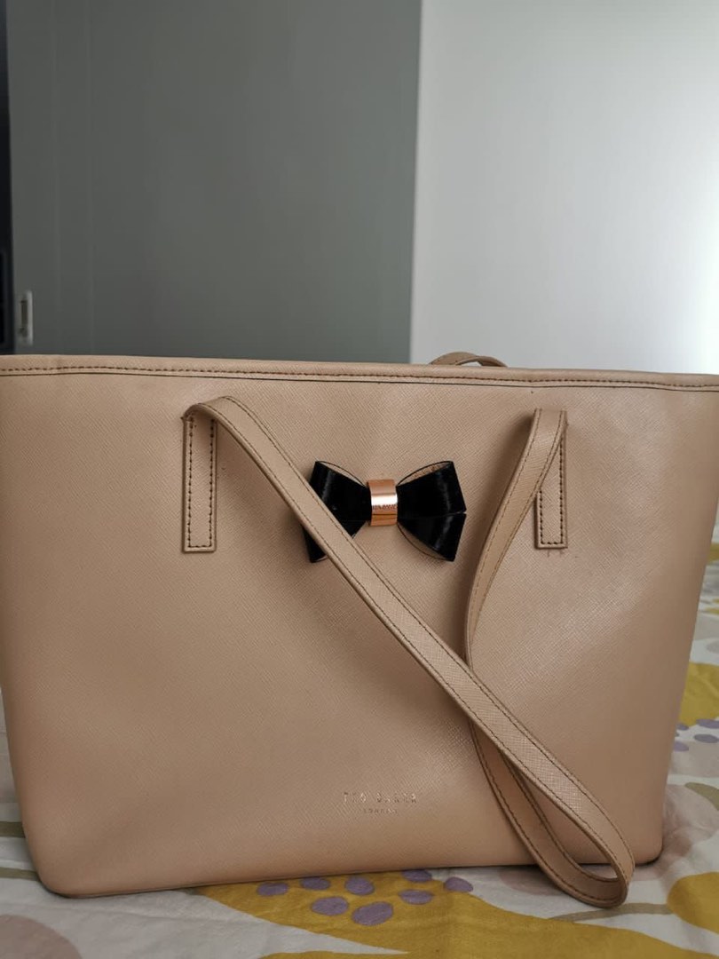 TED BAKER ORIGINAL FOR SALE Luxury Bags Wallets on Carousell