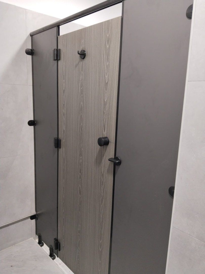 Phenolic Doors for cubicles partition and toilet renovations packages