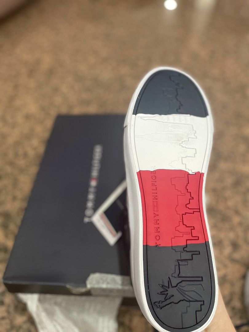 Tommy hilfiger best sale core corporate flag