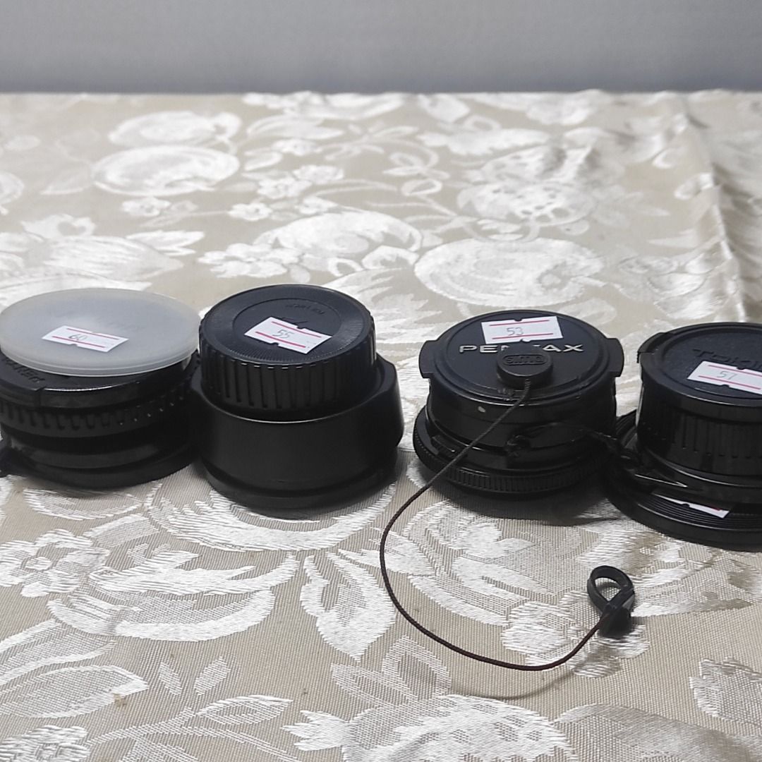 Vintage camera lens caps in various sizes from Japan 45 each *72 on