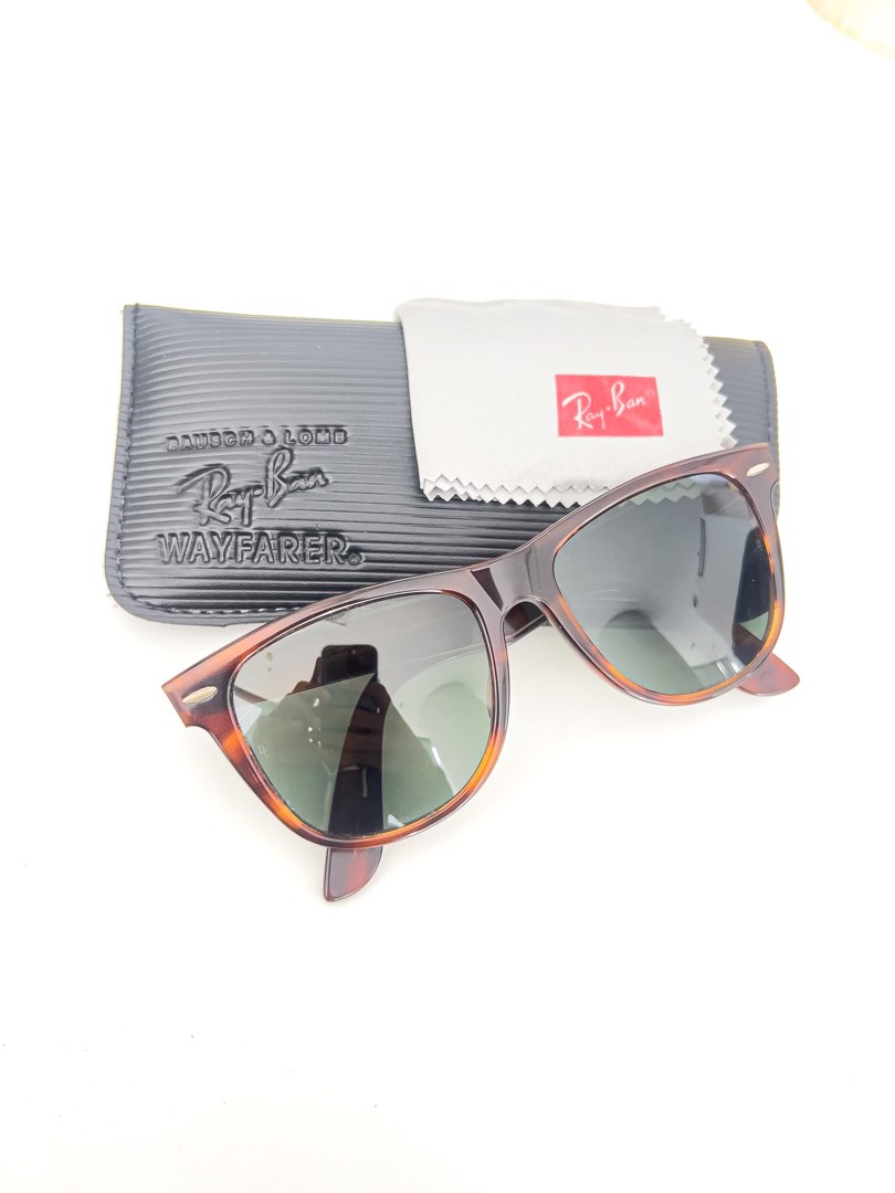 vintage ray ban wayfarer made in usa, Men's Fashion, Watches