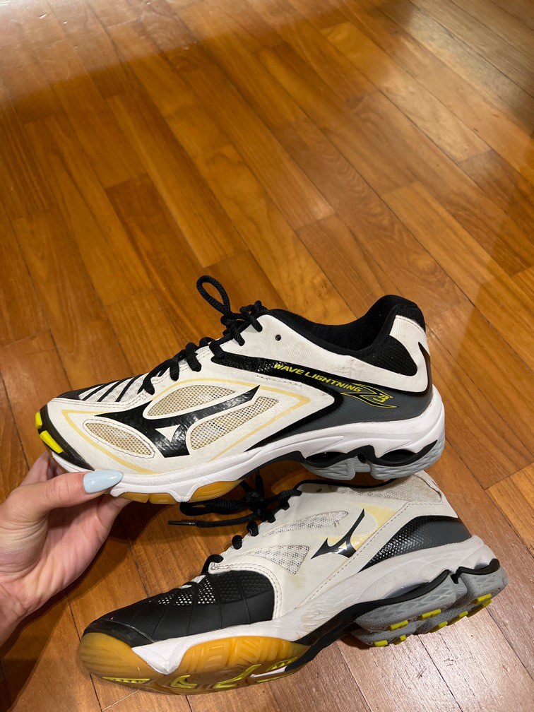 Mizuno volley brown on sale