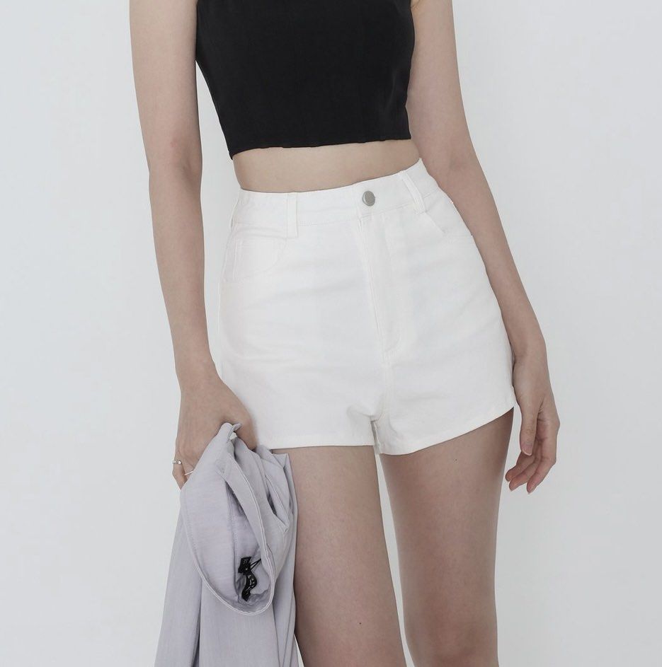 White jean shorts shop high waisted