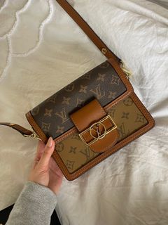 Women’s handbag