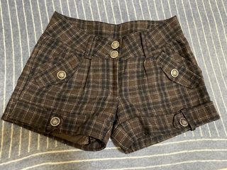 學院風格子微毛呢短褲
